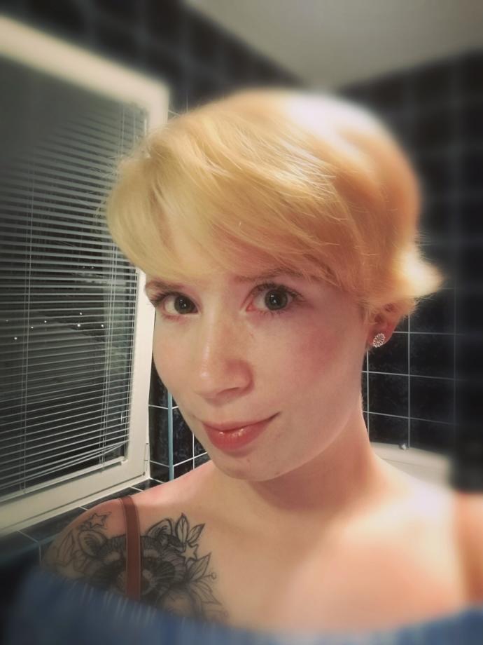Showing Off My New Hairdo!