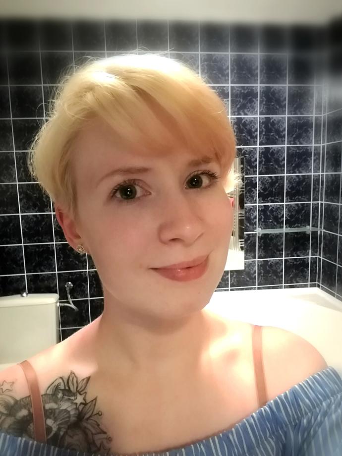 Showing off my new hairdo'!