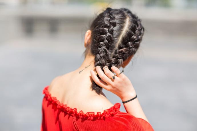 Get Your Hair Out of Your Face! It's THAT hot!