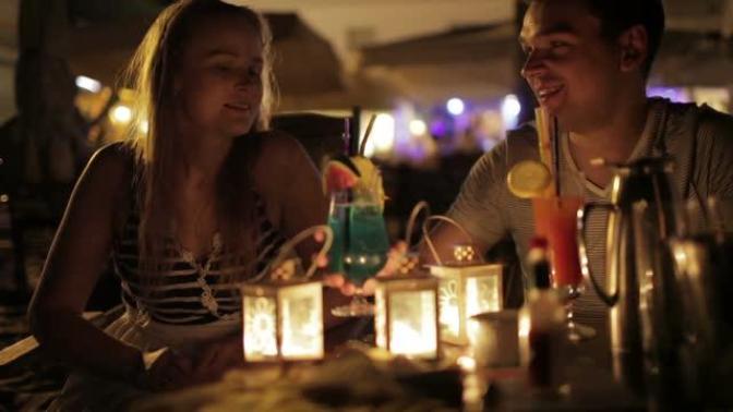 Why Girls Should Put Every Guy In The Friend Zone