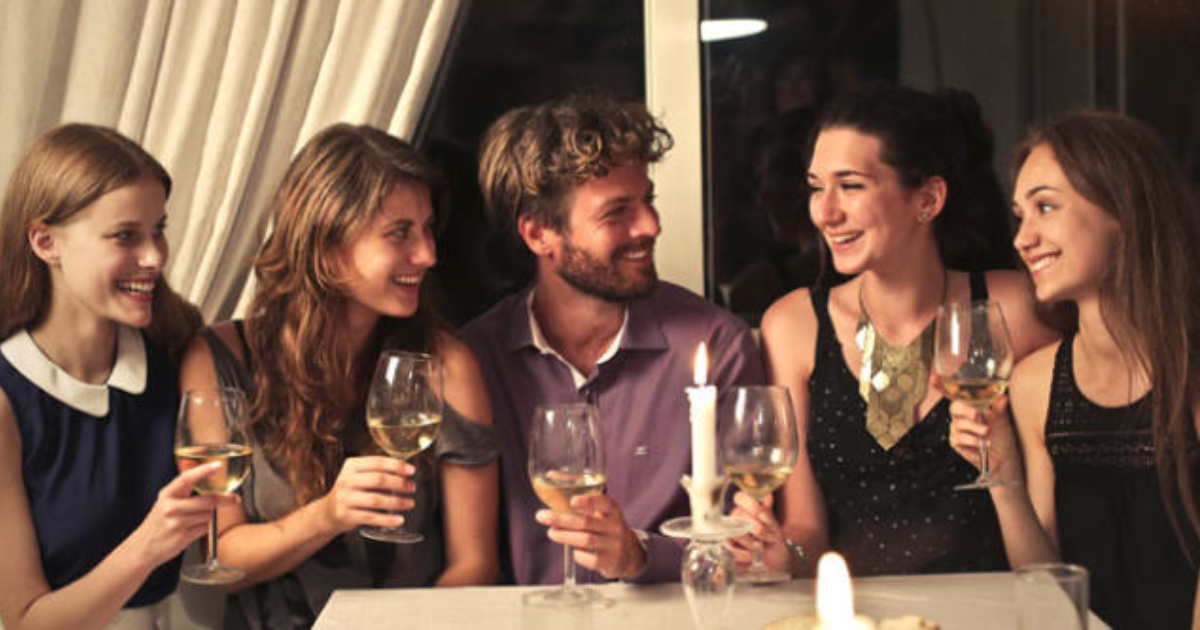 Why Dating Multiple Women is Extremely Important for Single Males