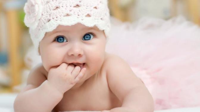 What it's Like to Tell Your Parents You're Pregnant: My Journey