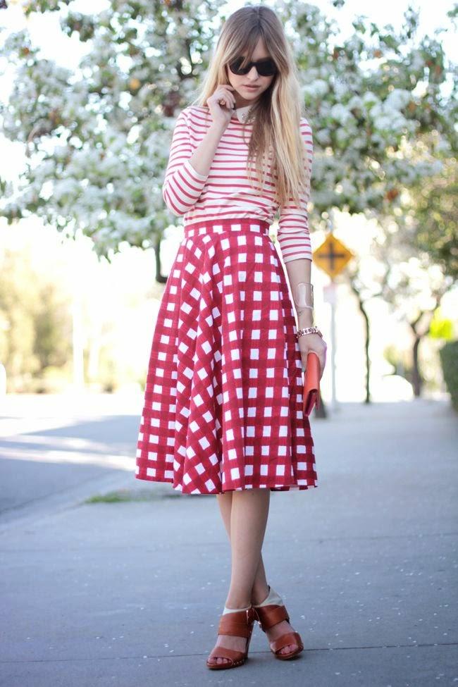 How to Creatively and Stylishly Mix Patterns and Prints