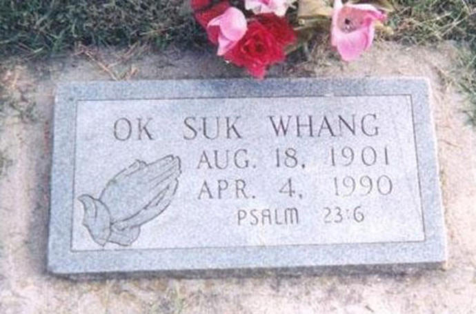 Hilarious Yet Unfortunate Tombstones