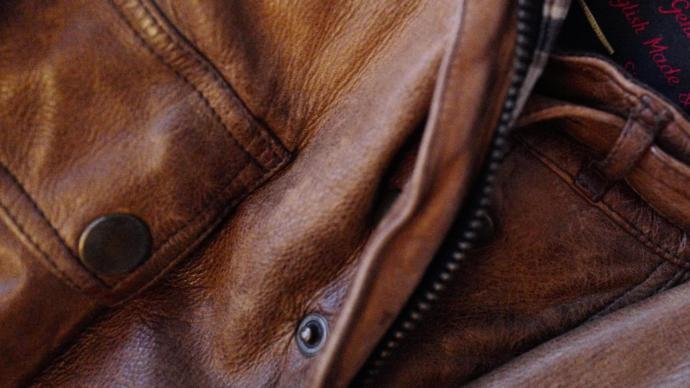 The Reasons Why I Despise Faux Leather and Why All Environmentally-Conscious People Should