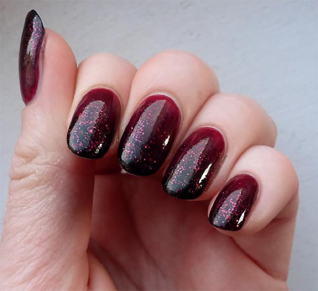 Autumn themes nail art you might want to try out!