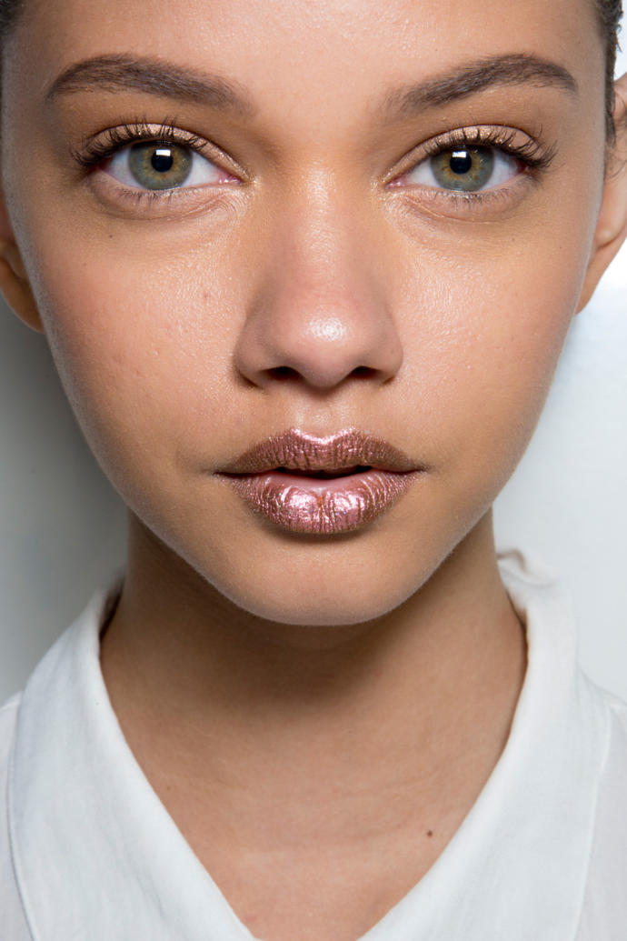 Unusual Autumnal Feel Shades of Lipstick