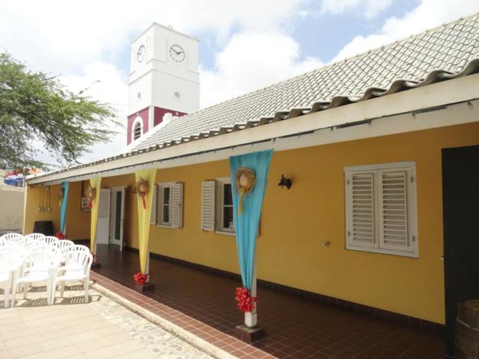 7 Things To Do In Aruba (Excluding the Beach)