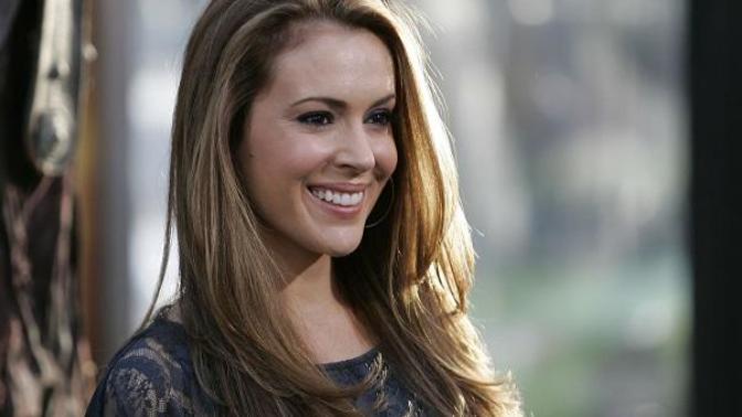 Alyssa Milano's "Me Too" Tweeting Invitation Is Brilliant