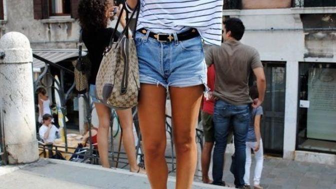 Cool Fashion Look Ideas For Summer Abroad