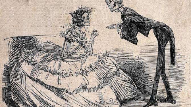 10 Dangerous Fashion Trends Through History