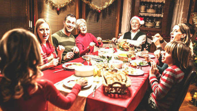 Celebrating Christmas: The Bad & The Good 🎄