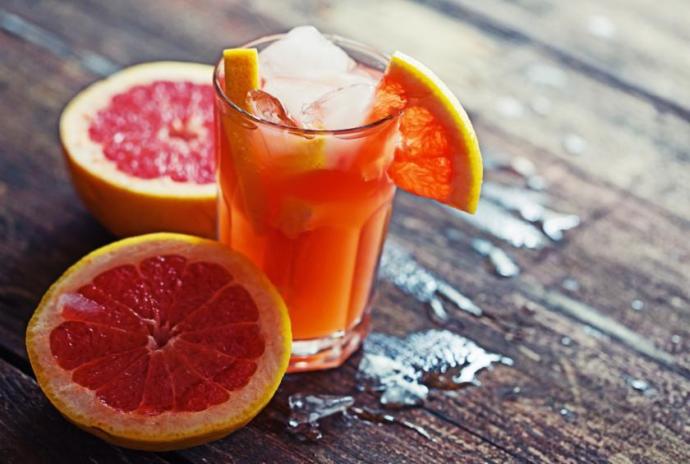 6 Easy To Make Drink Recipes For Your New Year's Eve, 2018!