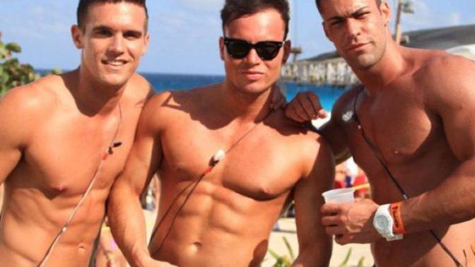 The 10 Symptoms of a F*ckboy