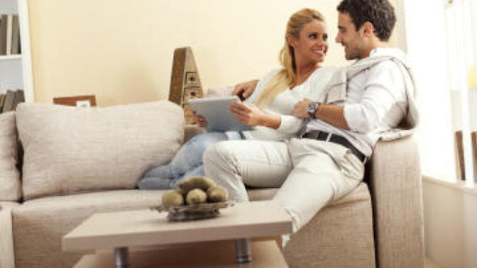 Why I Share My Social Media Passwords With My Boyfriend