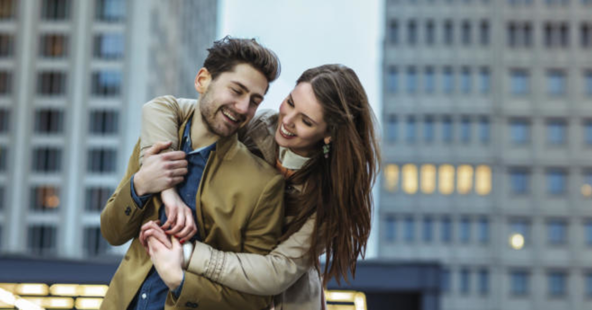 6 Personality Traits That Girls Like in a Guy! GirlsAskGuys