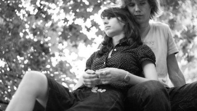How to Tell if Your Girl Really Cares About You