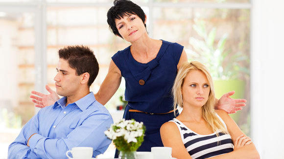 What Happens To Your Friendship When Your Friends Get Divorced?