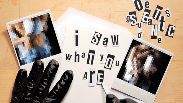 Emotional Abuse: 6 Signs You Are In A Relationship With An Emotional Manipulator