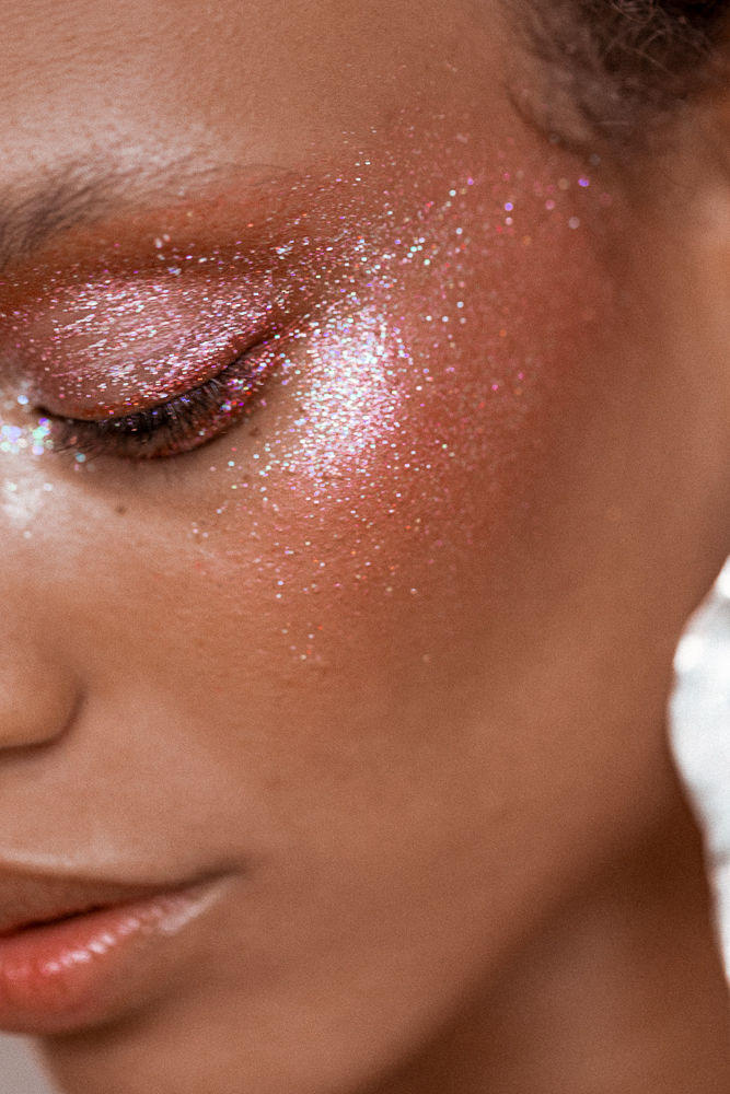 Glitter Eyeshadow Looks For All Occasions