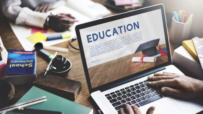 10 Best Reasons Why I Want to be an Online Graduate