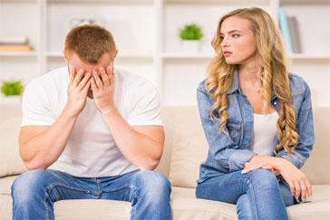 To The Girl Who's Dating An Asshole