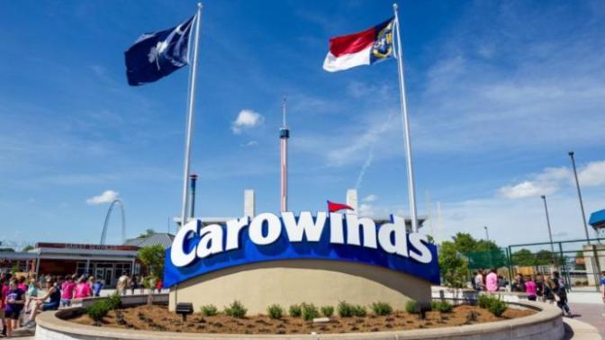 Stephen Reviews: Carowinds Theme Park (Charlotte, NC/SC)