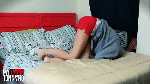 30 Daily Struggles of Being Female