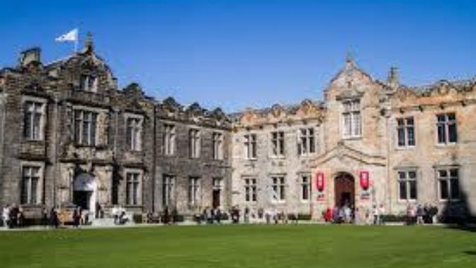 Traditions at the University of St Andrews