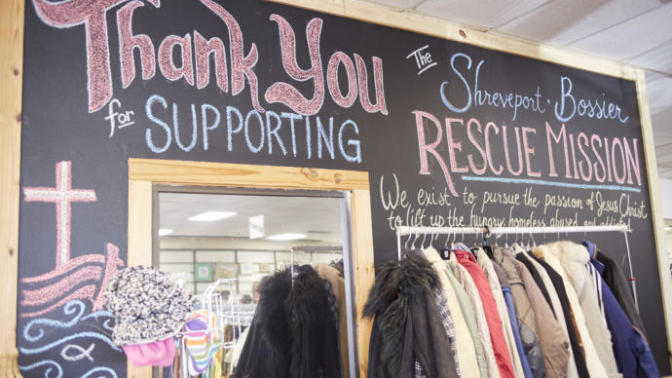 Thrifting: How to Get Bomb Clothes Without the Expensive Price Tag