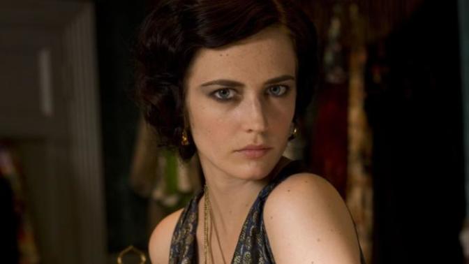 10 Celebrities With Natural Hair Colors You'd Never Guess