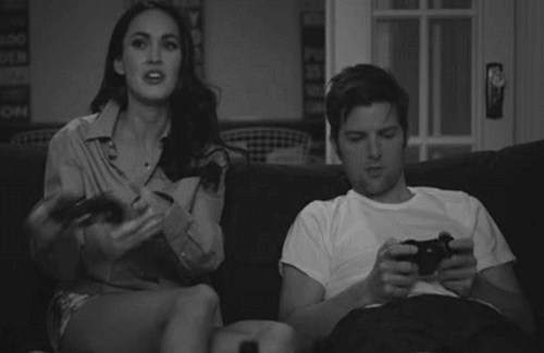 Being Friendly vs. Being Interested: The Difference