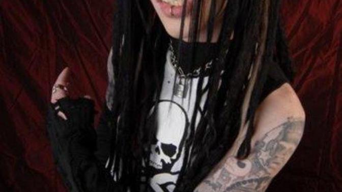 Top 10 Hot Guys From Bands