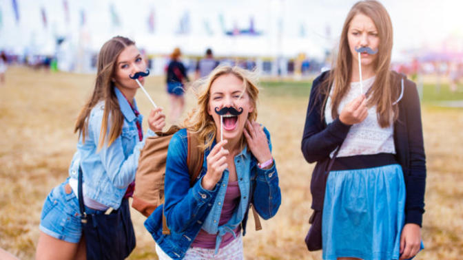 Frenemy: How To Detect A Fake Friend