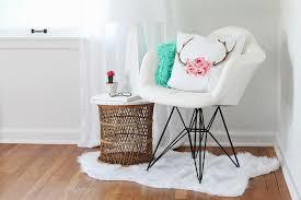 Super readers unite! Don't like to read? Let me change your mind.