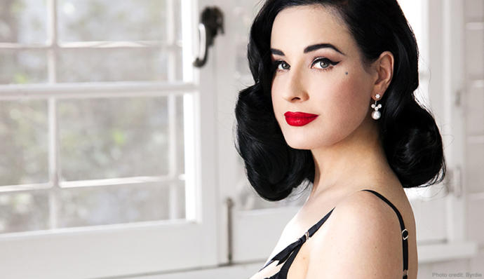 Dita Von Teese - Famous Pin Up