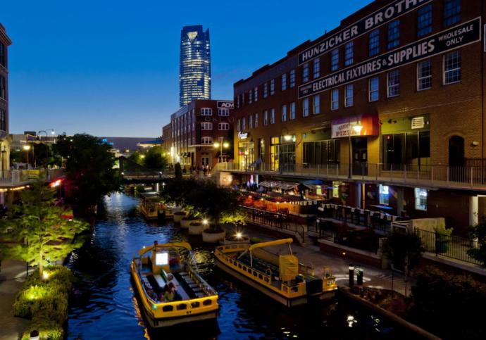 Like othe popular cities, we have a river walk too