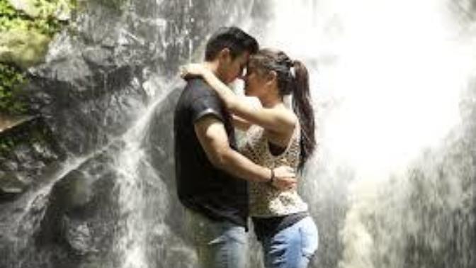 Tragedy at the Falls: Women and Emotions!
