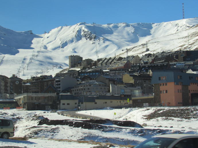 Border Town of Pas de la Casa