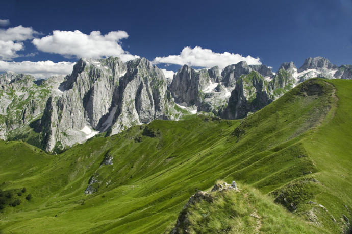 9 Reasons Why I Like Eastern Europe Better Than Western Europe!
