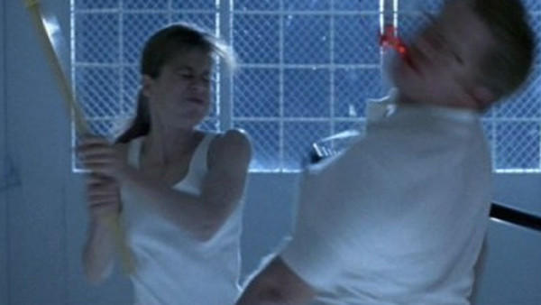Sarah Connor knocking out an abusive orderly