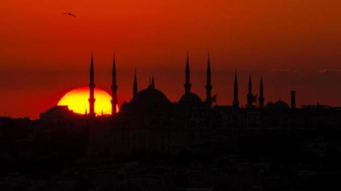 Why everyone should participate in Ramadan even if you are not Muslim