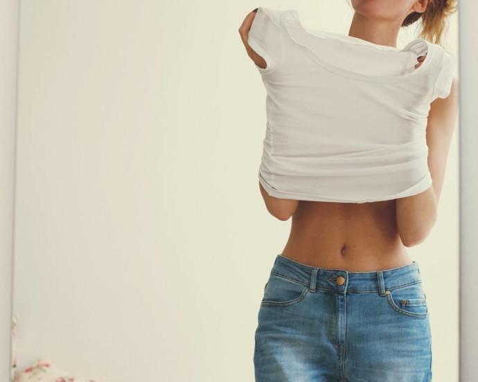 Why high-waisted jeans, leggings, and shorts are stupid!