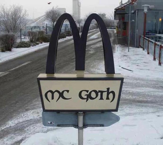 We heart it, photo story, gothic edition