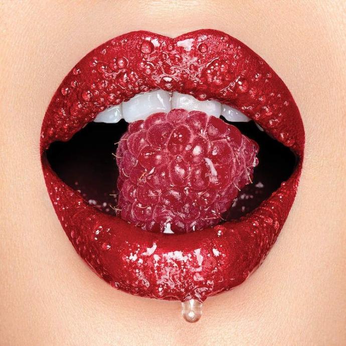 💋💋💋