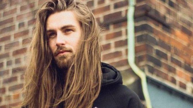 8 Reasons For A Guy To Have Long Hair