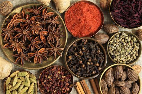 What Are Warming Spices? What Are The Benefits of Warming Spices?