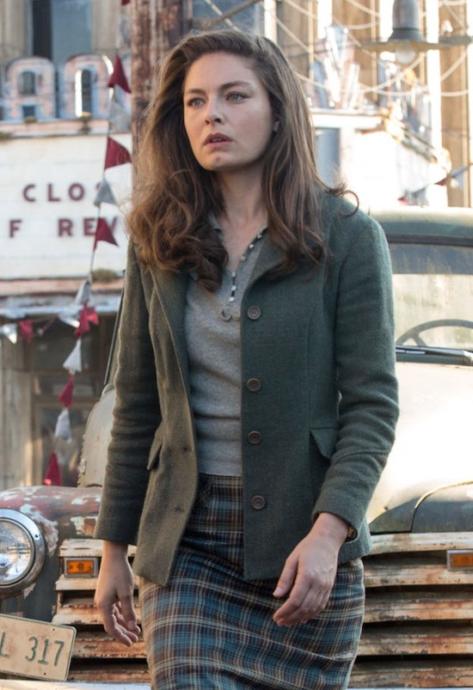 Juliana Crain, a strong female character that isn’t politicized