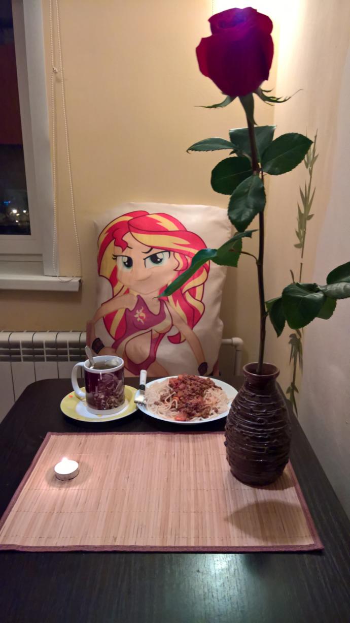 Why Being Single During the Holidays is Awesome