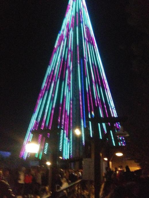 My Experience with Six Flags Great Americas Holiday in the park